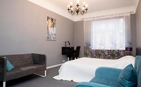 Urban Apartment